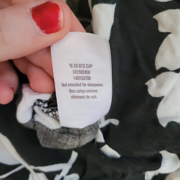 Crazy 8 Black And White Floral Romper Size 3T - Picture 3 of 13